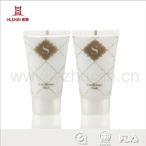 Las comodidades del hotel oferta China Taller de GMP de cosméticos, acondicionador, crema corporal, gel de ducha y champú