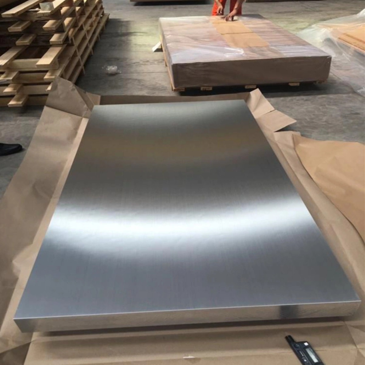 3003 3004 5052 5083 Alloy Customized Thickness 0.3-300mm Aluminum Plate/Sheet