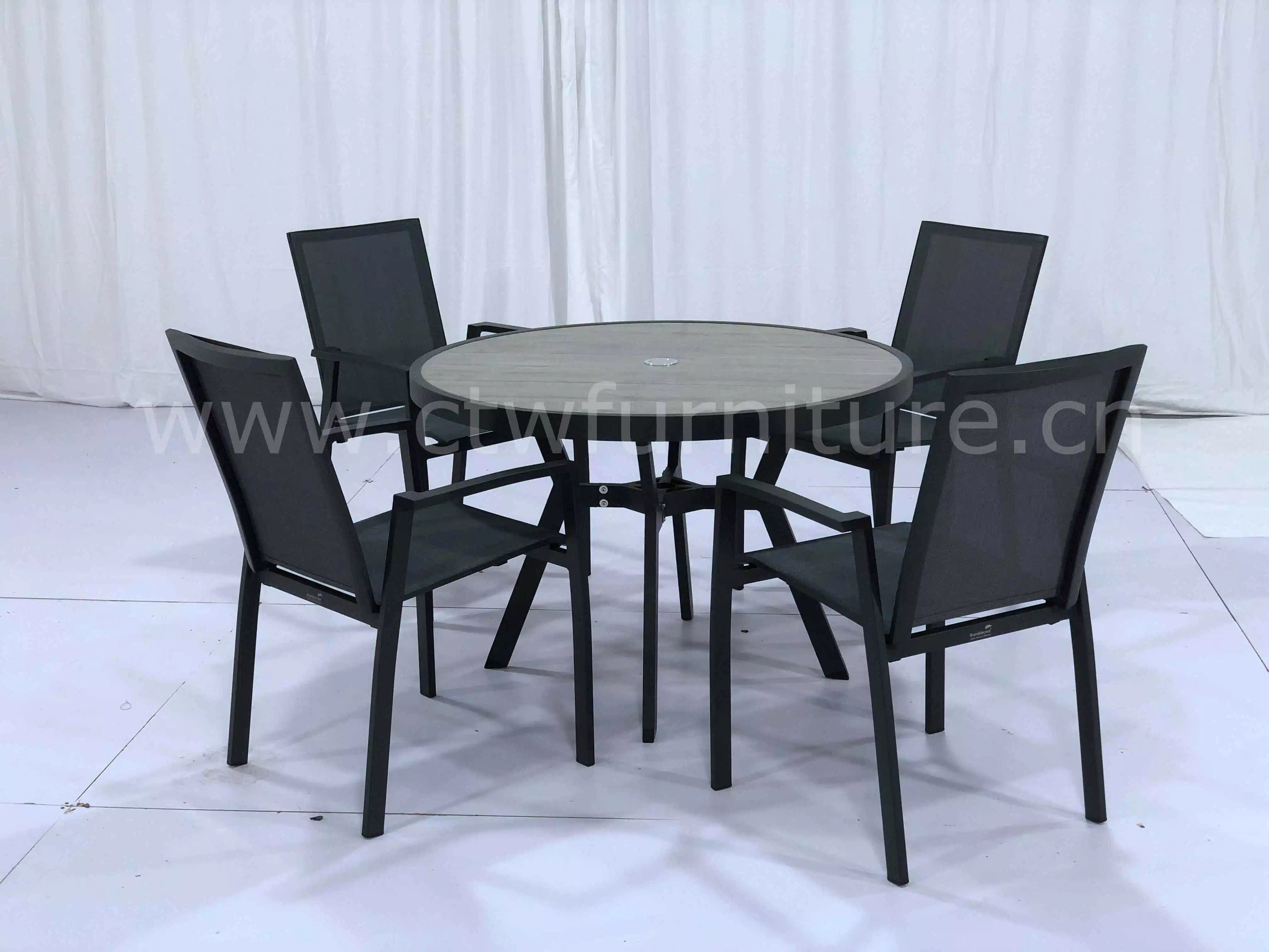 Restaurant Hotel Outdoor Garden Dinging Chair and Round Table Furniture