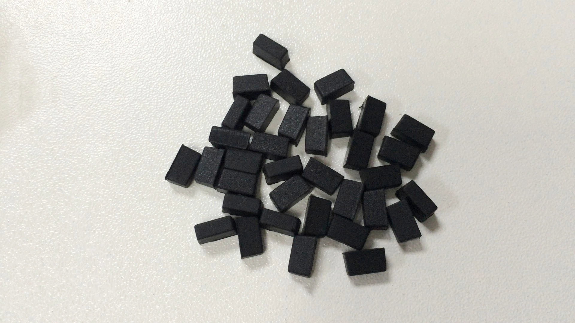 Small Rubber Pads Stopper Rubber Sealing Block Rubber Cushioning