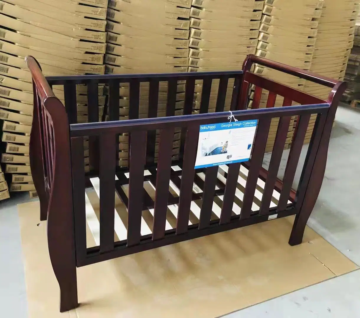 Cuna portátil moderno de madera durmiente de la cabecera