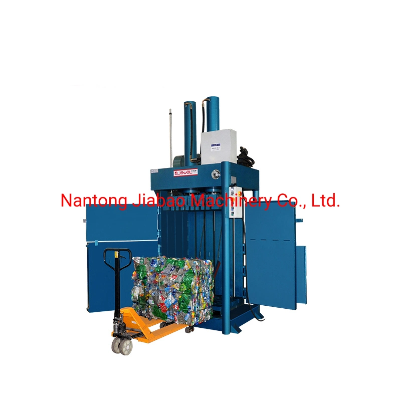 Packing Machine Recycling Machine Vertical Hydraulic Baler Best Selling Compression Machine for Plastic Bottles/Pet Bottle/Scrap Plastic/Plastic Bag/Jute Scrap