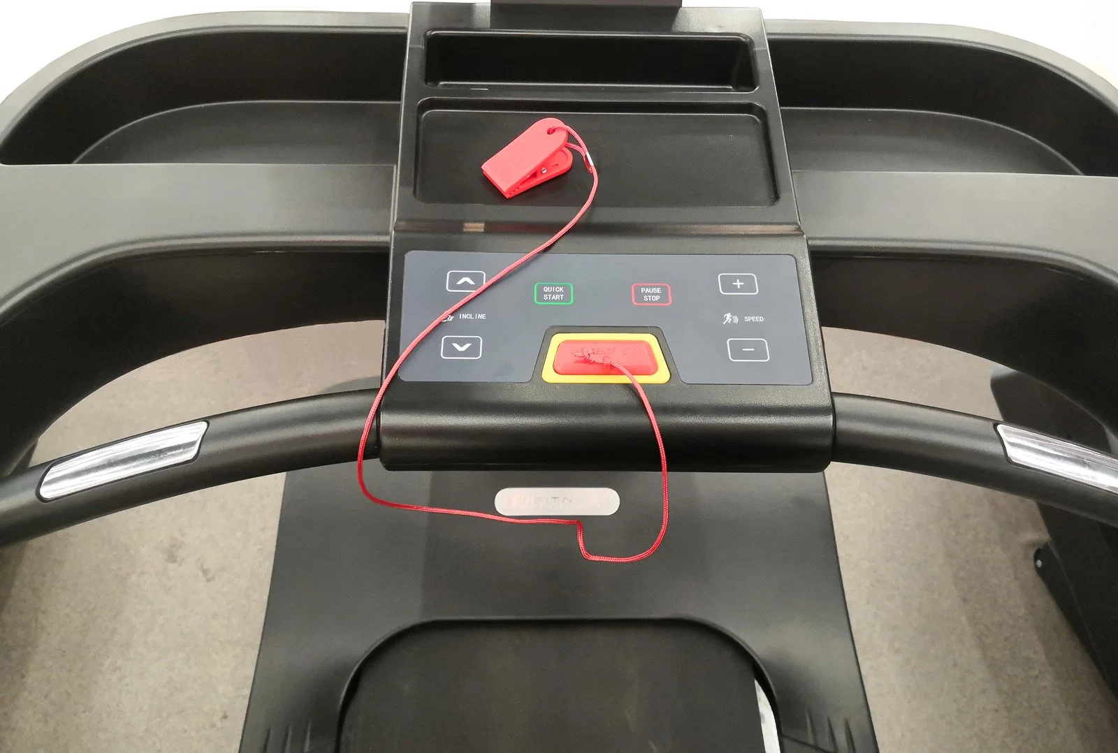 Tapis roulant professionnel avec écran tactile motorisé pour la course à pied Gym Home