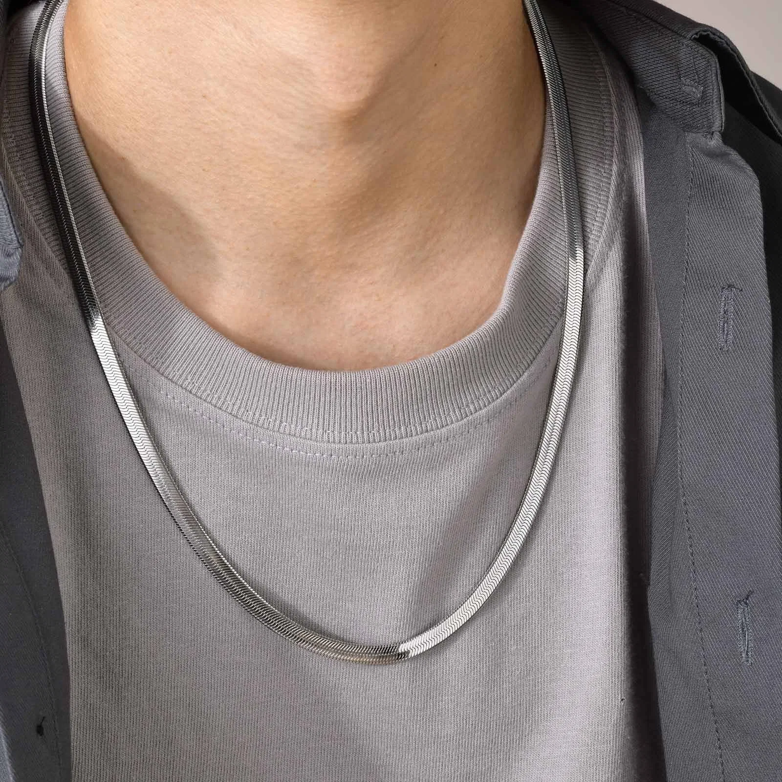 Blade Chain Men's Necklace Flat Snake Chain Steel Fashion Trend Accessories