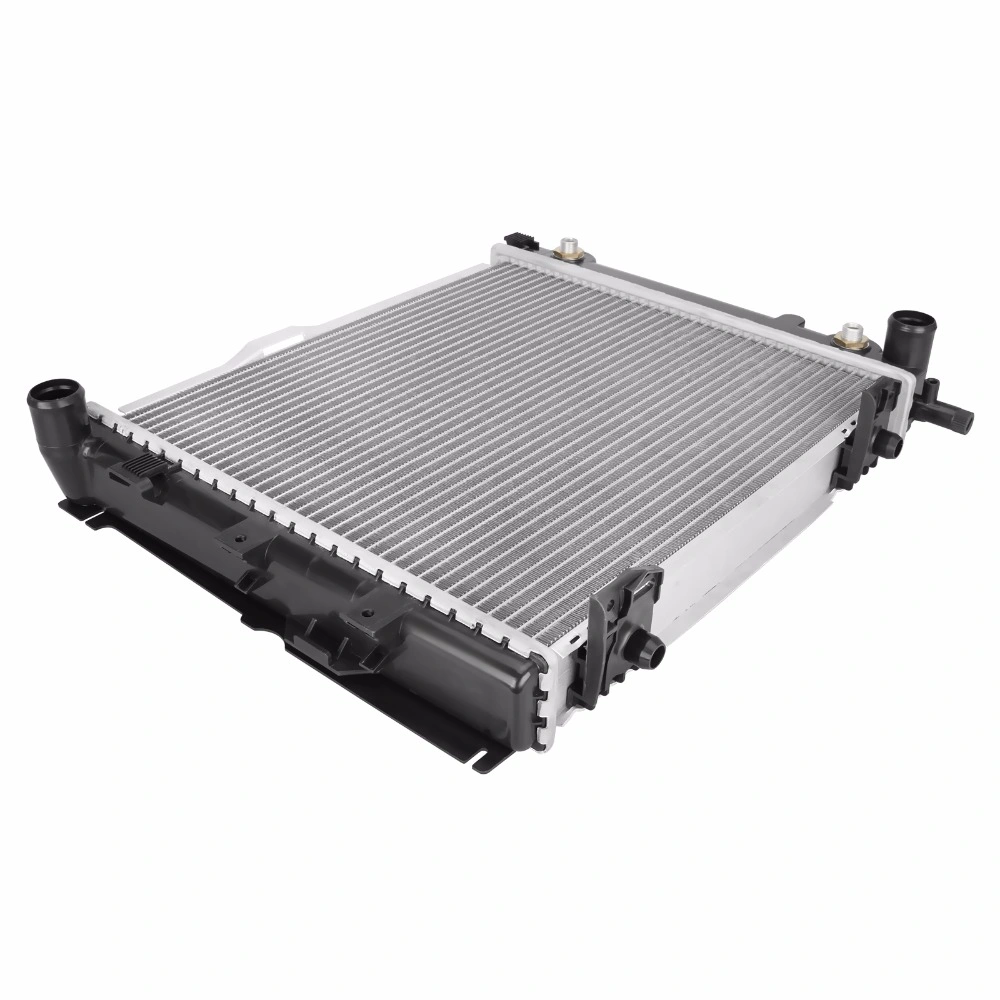Fabricante do radiador 2015002903 por grosso de peças do Radiador do carro para a Mercedes-Benz Radiador com preço competitivo