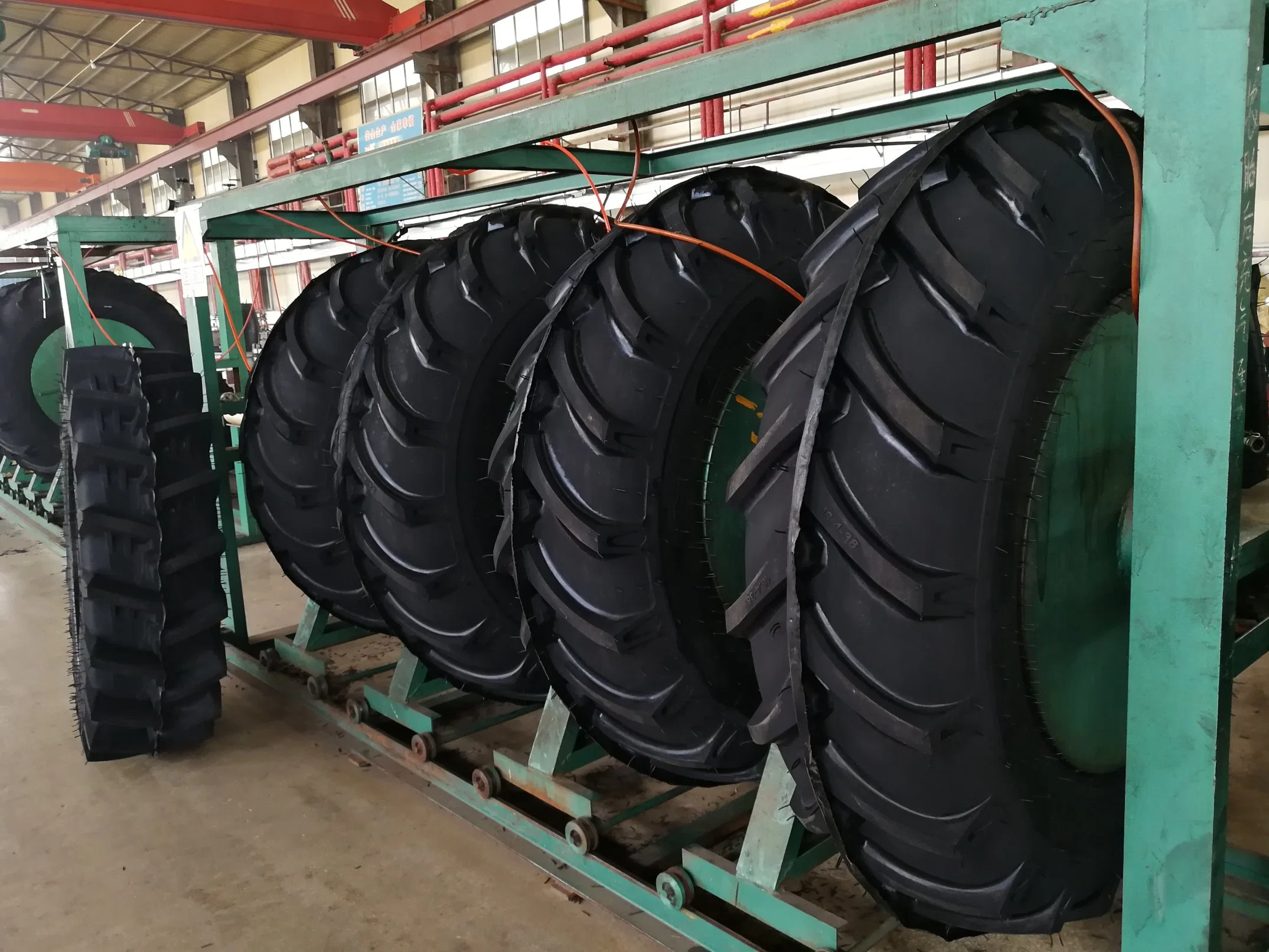 Tyre Manufacturer R1 Pattern Bias Agricultural Tyre 12.4-24 Tractor Tyre