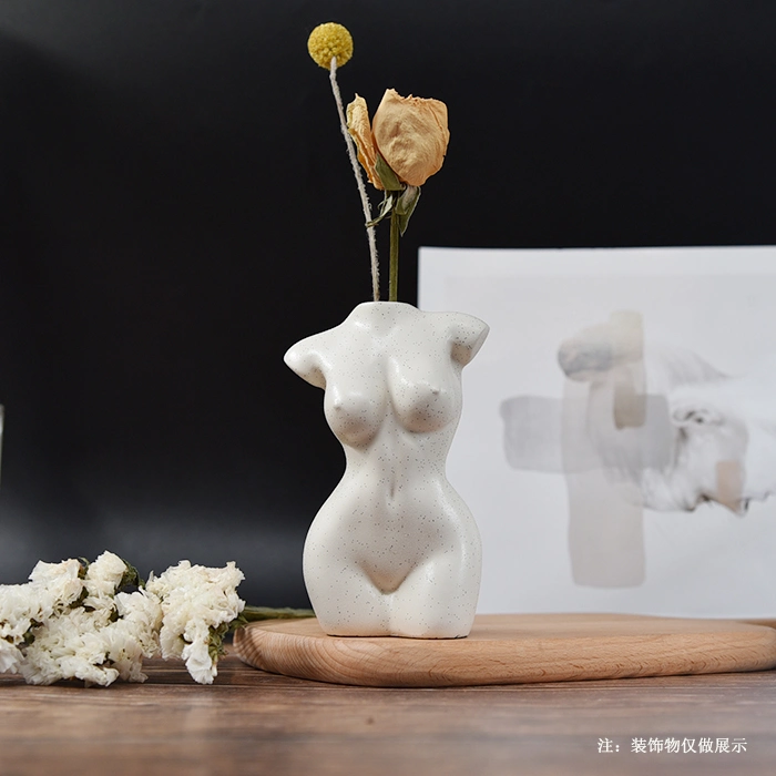 Nodic Girl Modern Figurines Girl Resin Flowers Vases Epoxy Art Polyresin Craft Interior Decoration