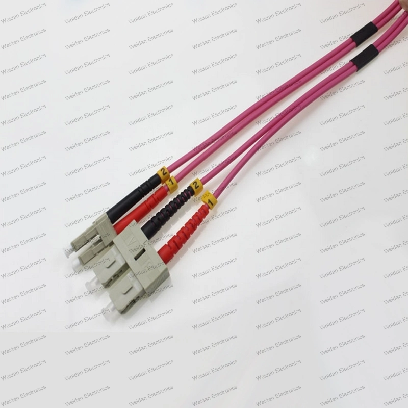 Milímetro Om3 Dx de Commscope de fibra del Sc-Sc 2.0m m de cuerda de corrección óptica los 5m