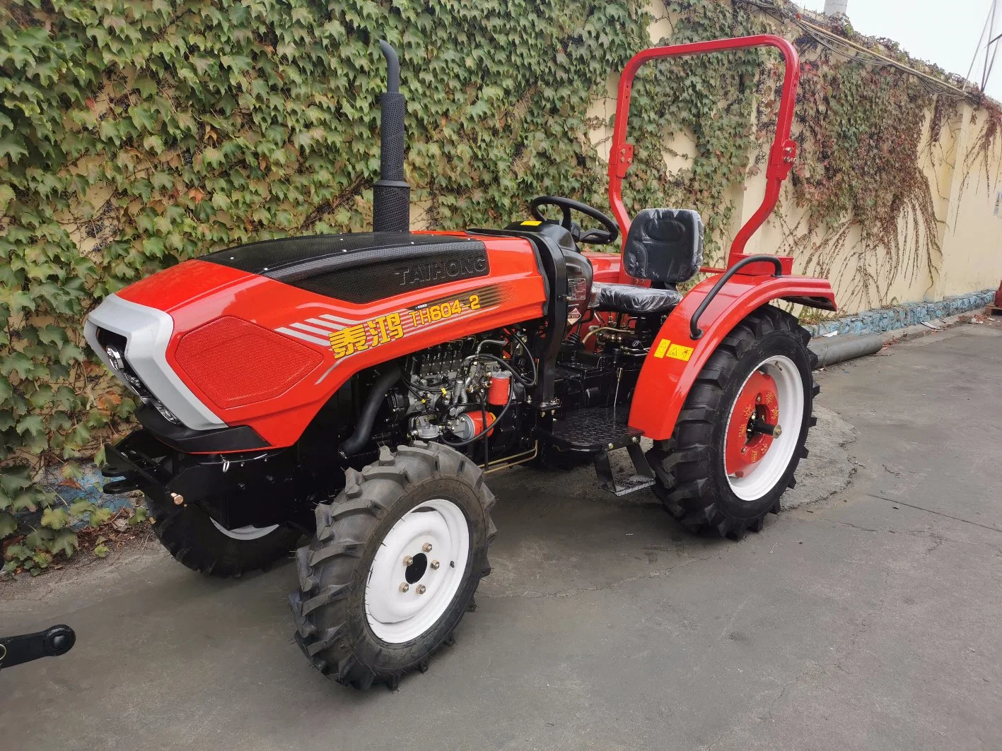 Máquina de la agricultura 50 HP 4WD caminando de la rueda de tractor agrícola Jardín