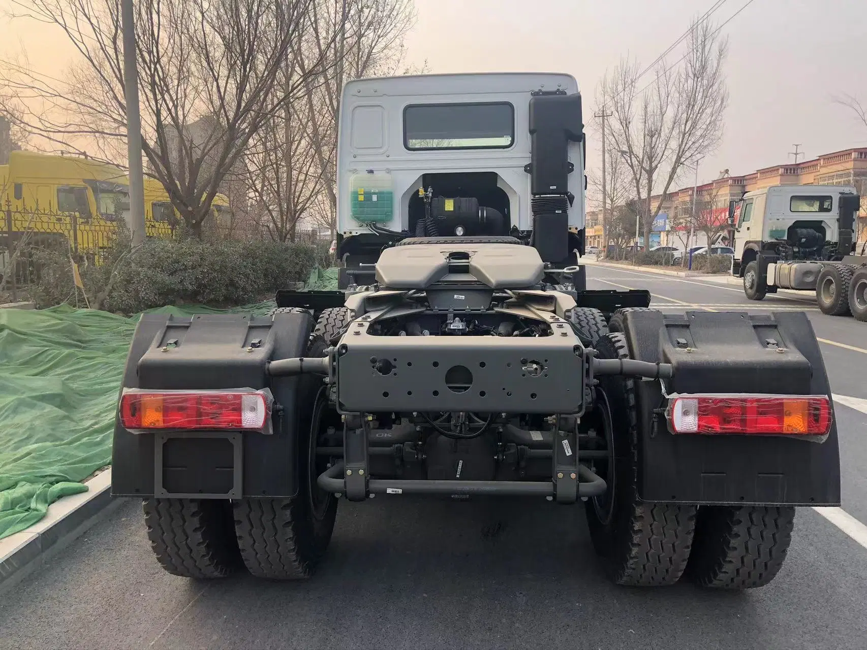 Sinotruk HOWO 371HP 6X4 tête de tracteur à vendre