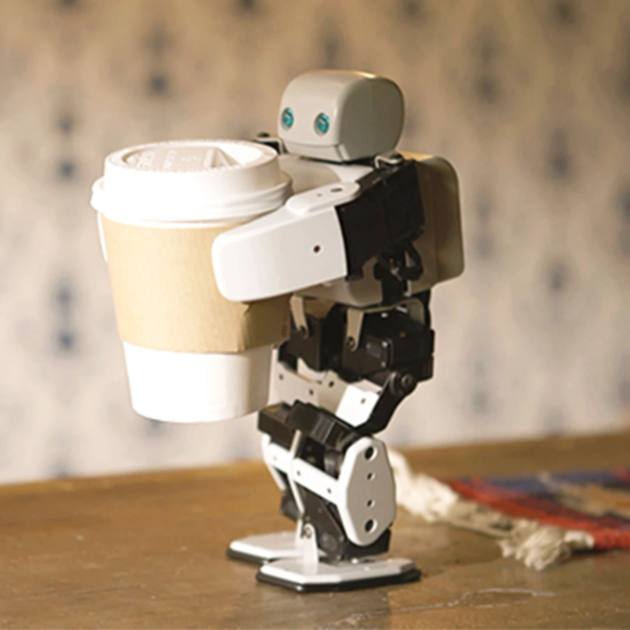DIY Intelligent Educational 3D Printing Robot for Kids