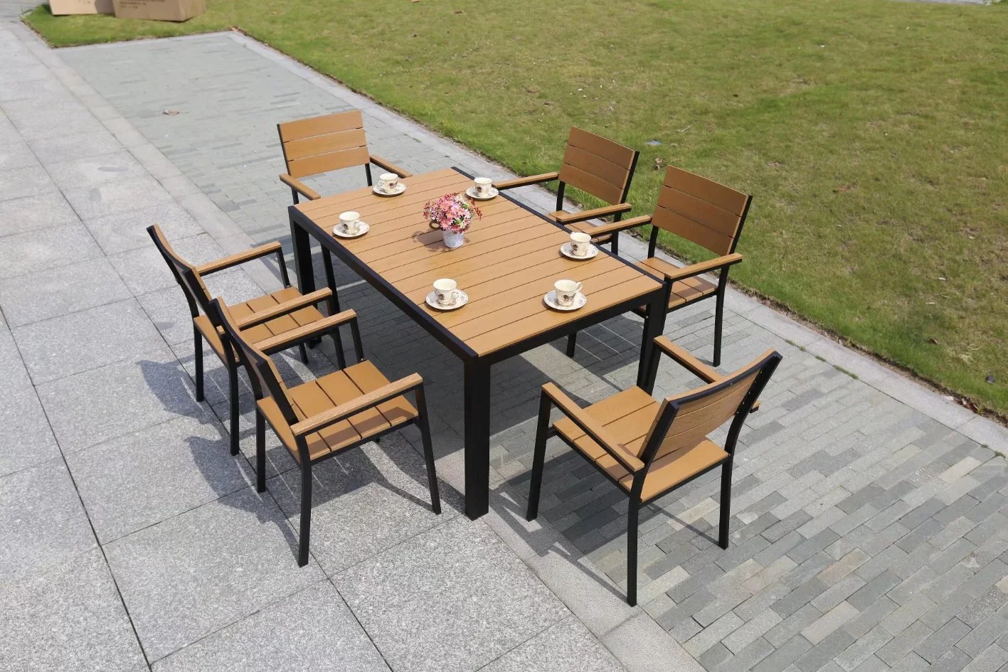 Outdoor Commercial Plastic Wood Tables and Chairs Outside The Balcony Courtyard Garden Aluminum Alloy Leisure Chairs Furniture