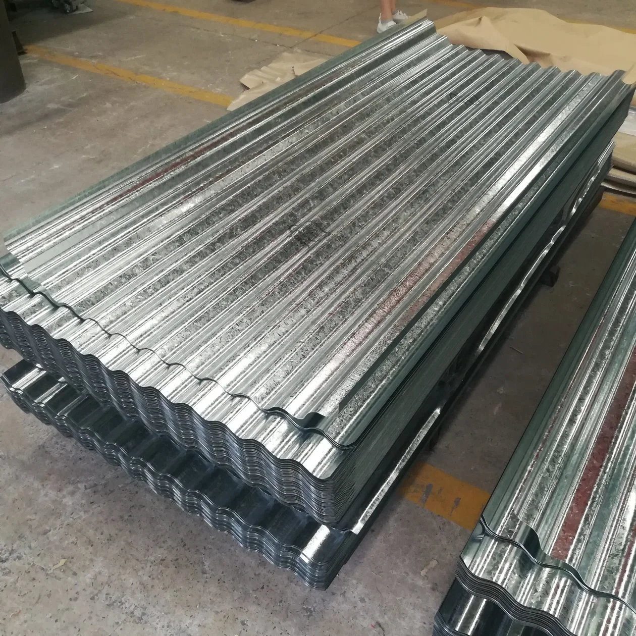 Las manufacturas de metal galvanizada Precio competitivo Galvanzied la hoja de acero fabricado en China