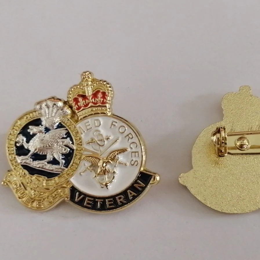 Custom 3D Lapel Pin Badge in Gold and Silver Plating