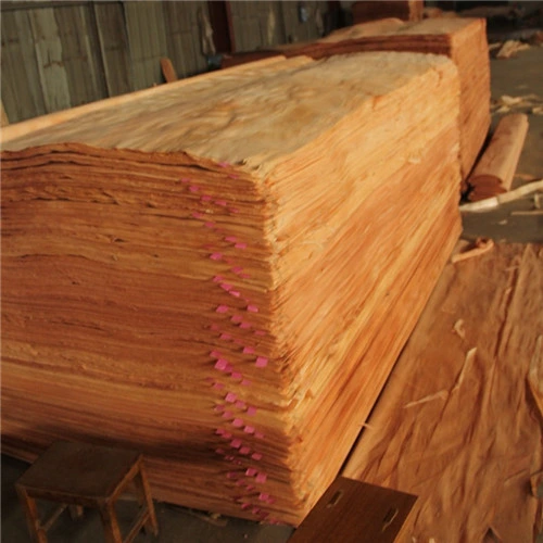 La madera de ingeniería de buena calidad Venner/ Chapa de madera reconstituida/Recon la chapa de madera contrachapada de cara y espalda Chapa Chapa de madera giratorio de madera