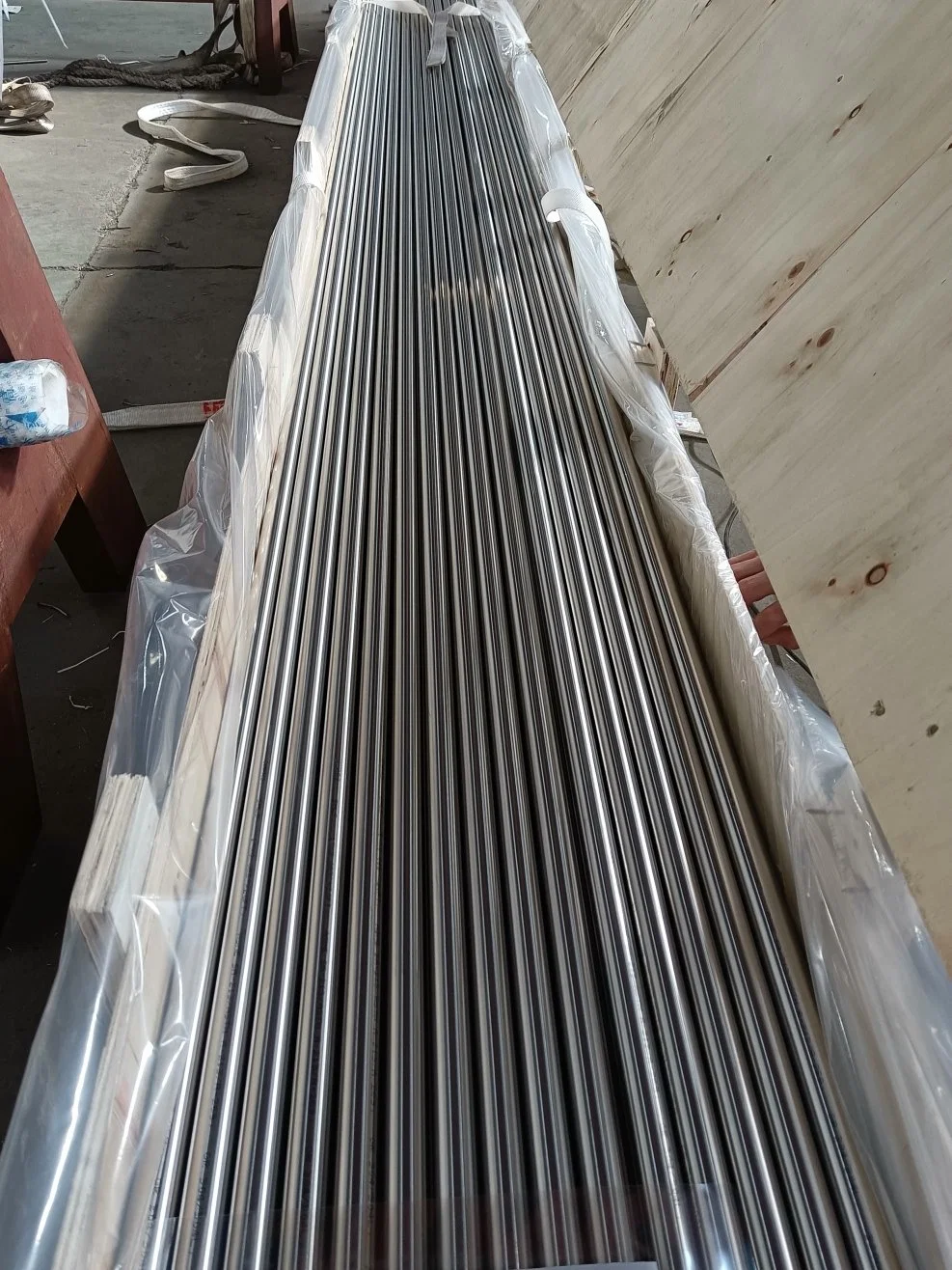 Top Quality 304 Stainless Steel Tube Best Price Surface Bright Polished 316L Stainless Steel Tube on Sell