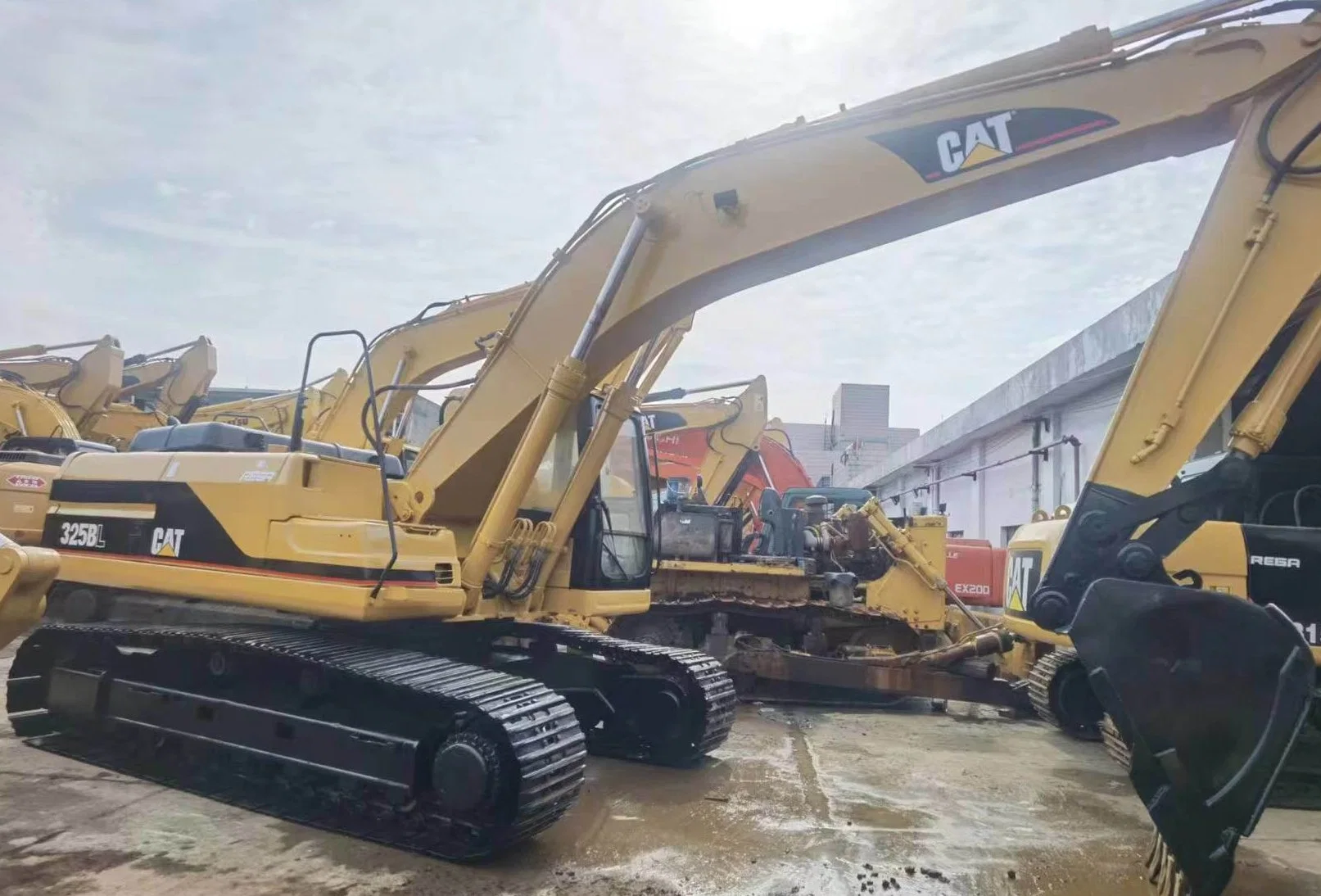 Japan Excavator Machine Digger Caterpillar 325bl Excavator Cat 325bl Caterpillar Heavy Equipment