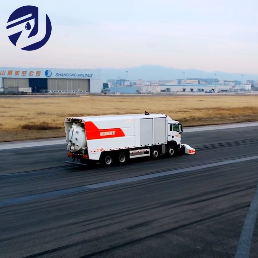 L'aéroport de vente chaude piste dépose en caoutchouc véhicule camion de nettoyage haute pression