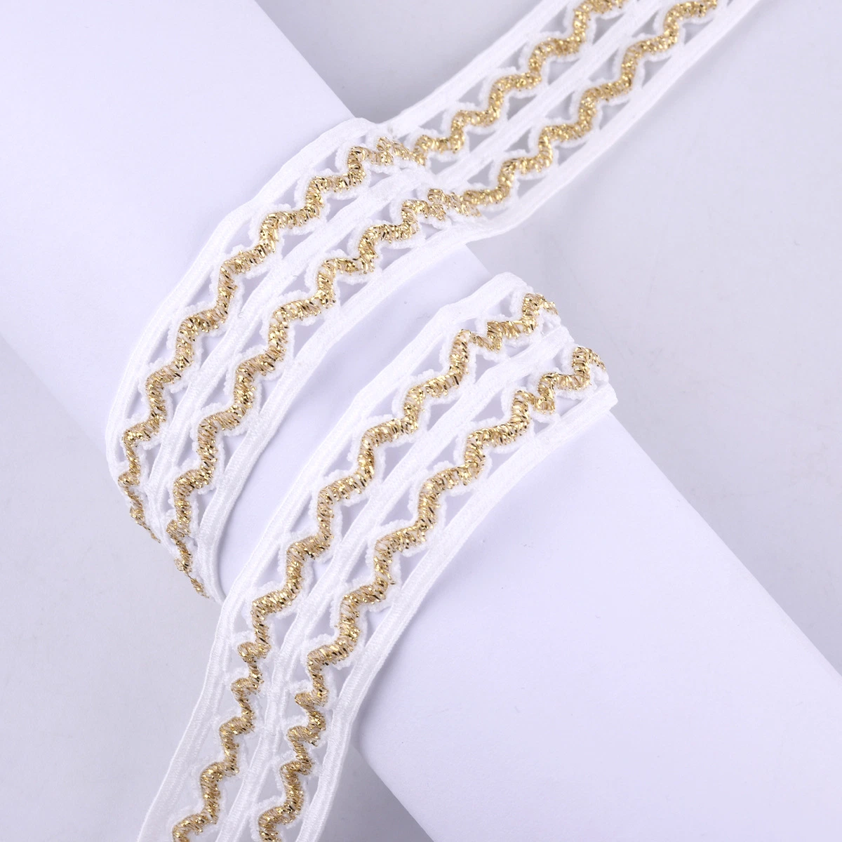 Stock Ready Goods Nylon Golden Hollow Cuff ropa interior trasera decorativa Accesorios de ropa banda elástica