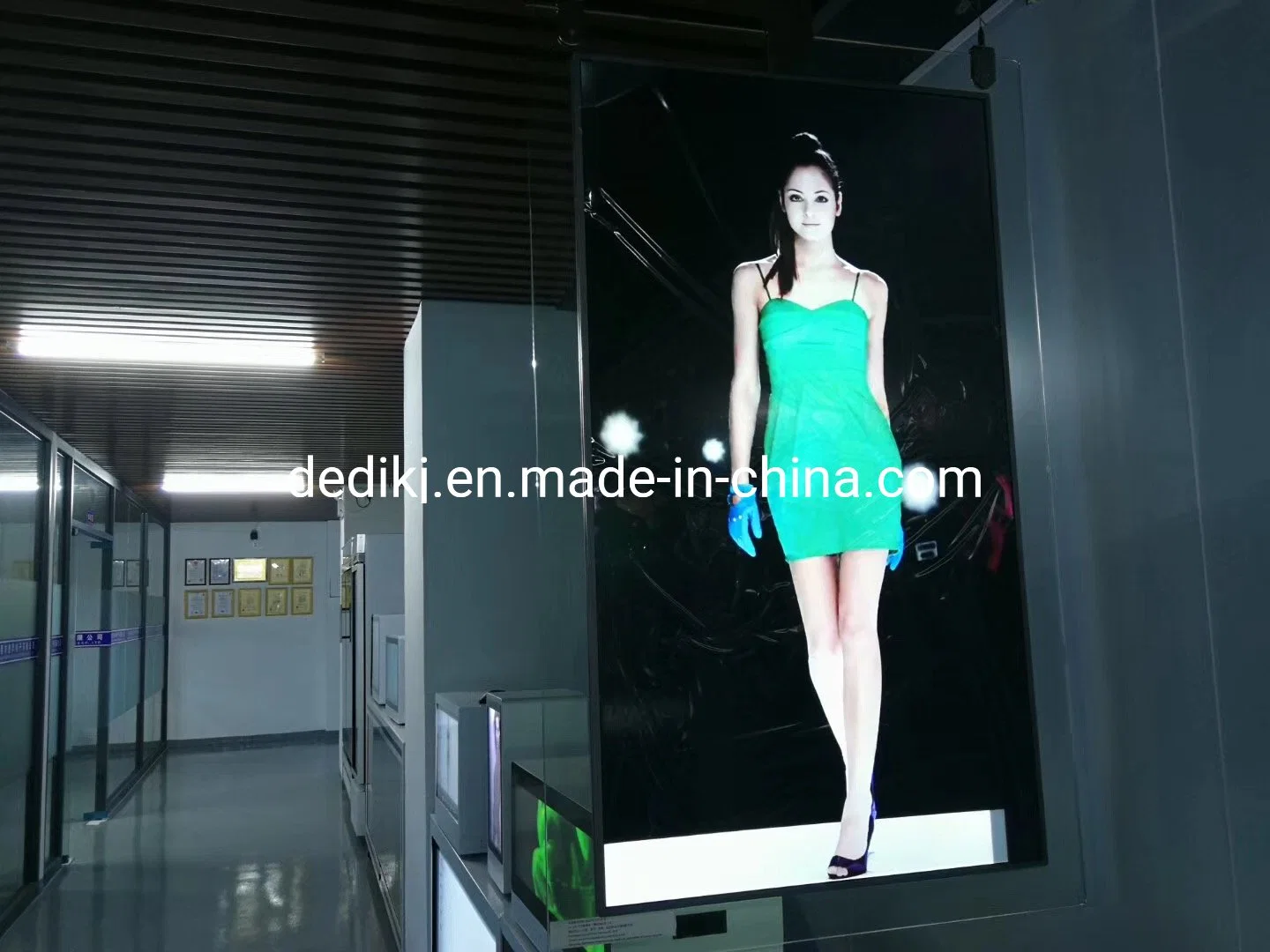 Dedi 43inch Ultra Slim Floor Standing Double Sided OLED Display for Advertising