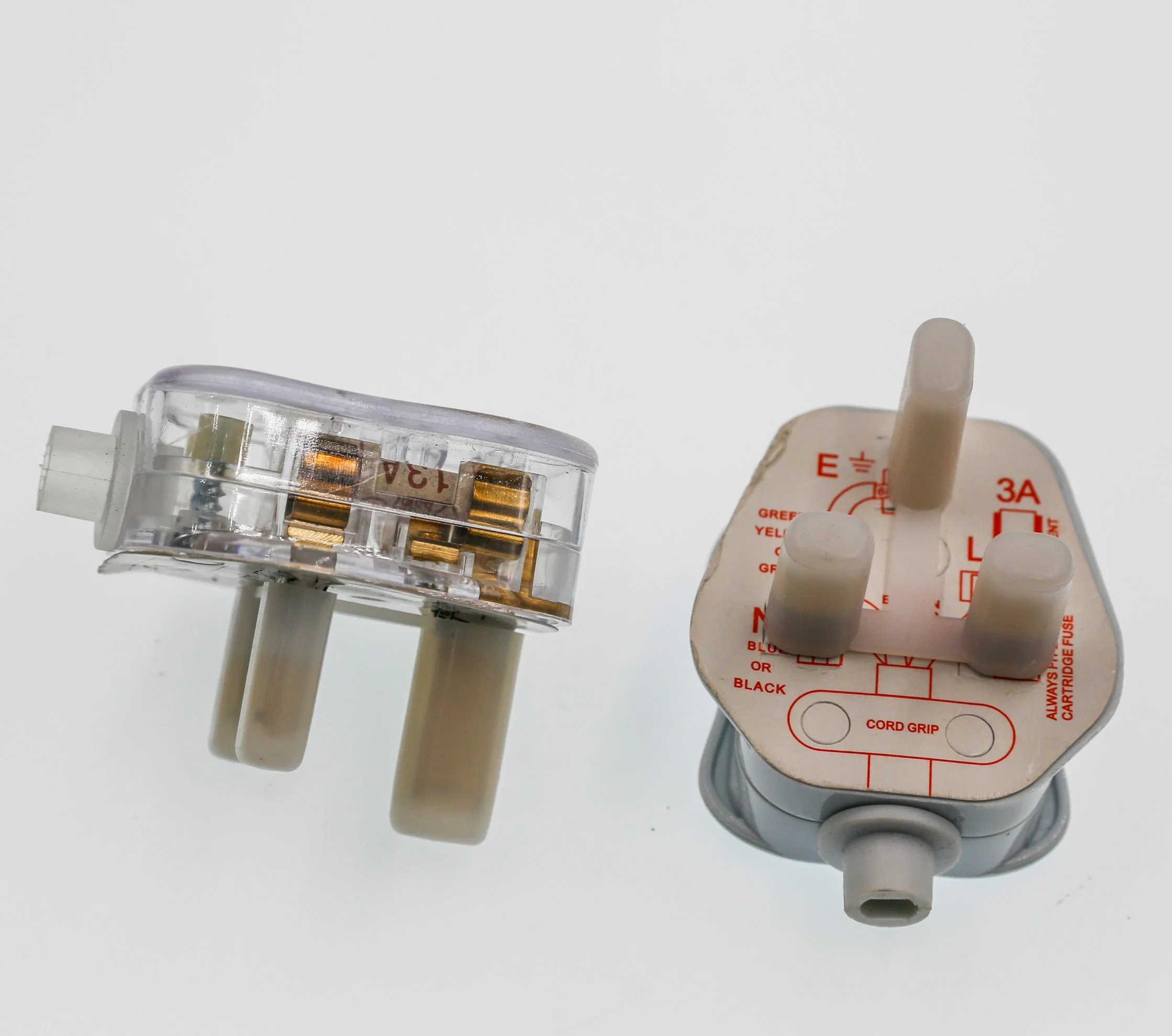 UK Assembled Plug with Connector Black White Transparent