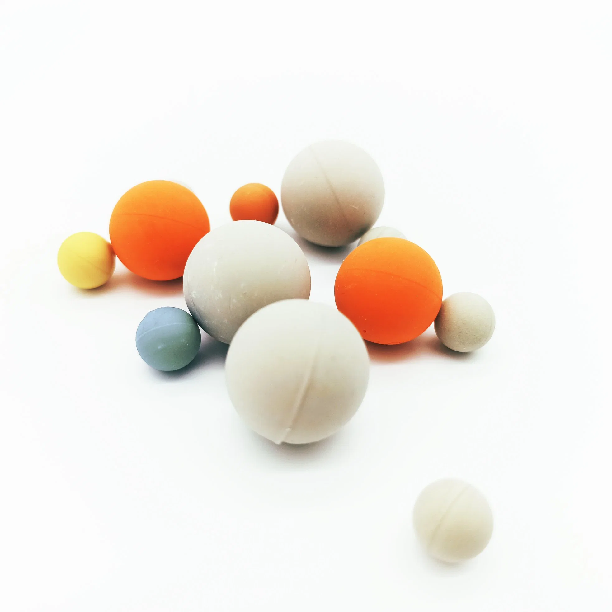 Good Quality and Price of Silicone Polyurethane Nylon Rubber Coated Balls