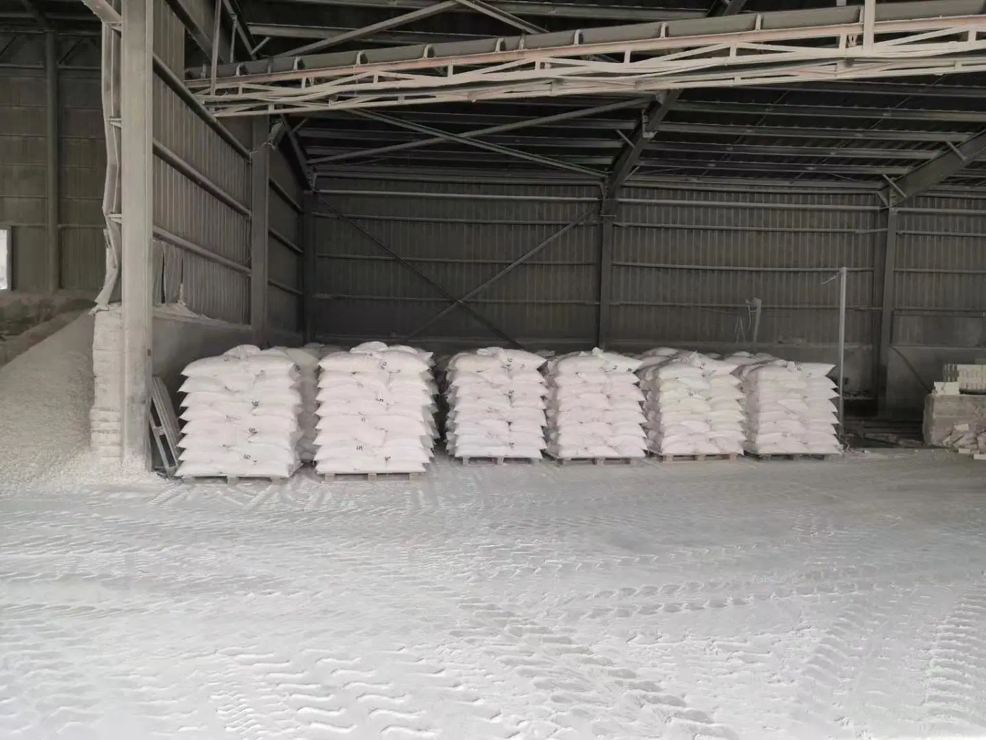 China Manufacturing Cheaper Sell Bentonite