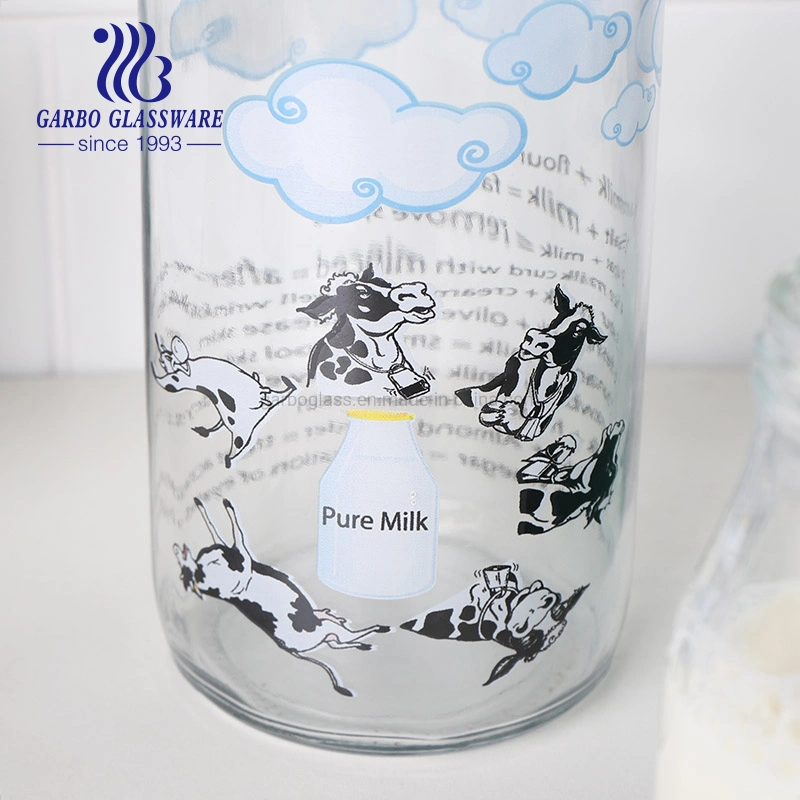 Wholesale/Supplier Milk Glass Bottle 500ml 300ml 550ml Clear Round Empty Rum Spirit Gin Vodka Glass Liquor Water Bottle with Cork Cap