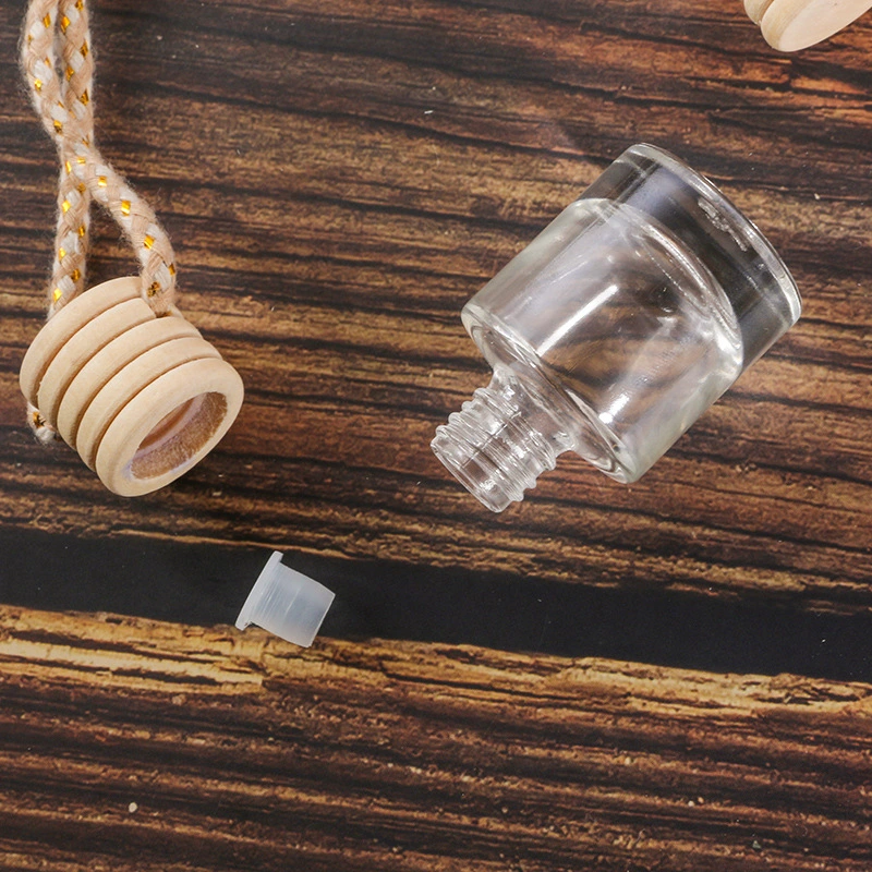 5ml Empty Square Shaped Diffuser Bottle Eco-Friendly Wood Top Car Perfume Bottles Hanging Car Air Freshener Refillable Glass Diffuser Container