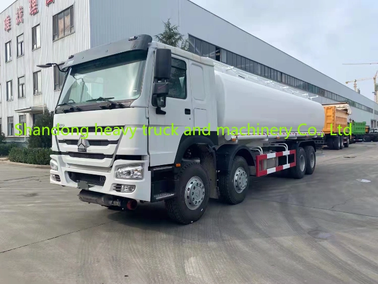 Hot Selling Sinotruk HOWO 6X4 Euro2 30000L Oil Tank Truck Fuel Tank Truck for Sale