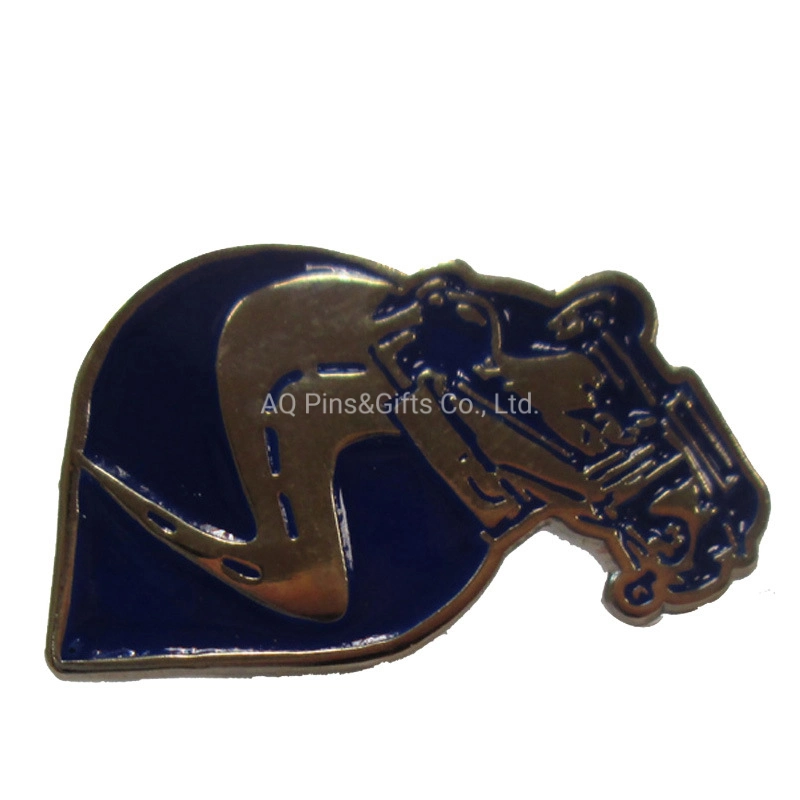 Customized Metal Badge in Golden Color with Magnet on Back (294)