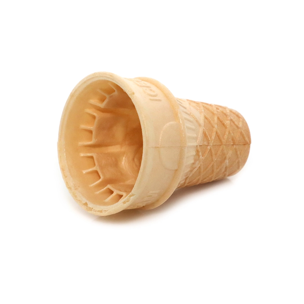 Verschiedene Formen Karamell Farbigen Kragen Waffel Cone Ice Cream Cone