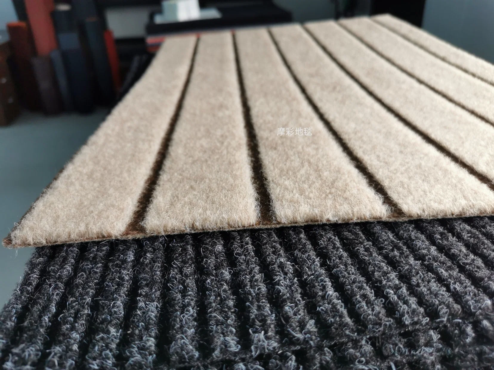 Good Quality Wall to Wall Strip Velour Carpet