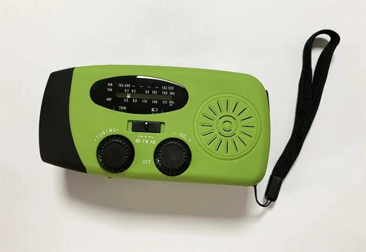 BKK FM Radio Station FM Broadcast Equipment Digital Mini Klein Tragbare Kopfhörer mit Pocket Stereo Design FM Radio