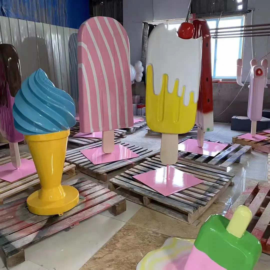 Customized Fiberglass Ice Cream Props for Window Display