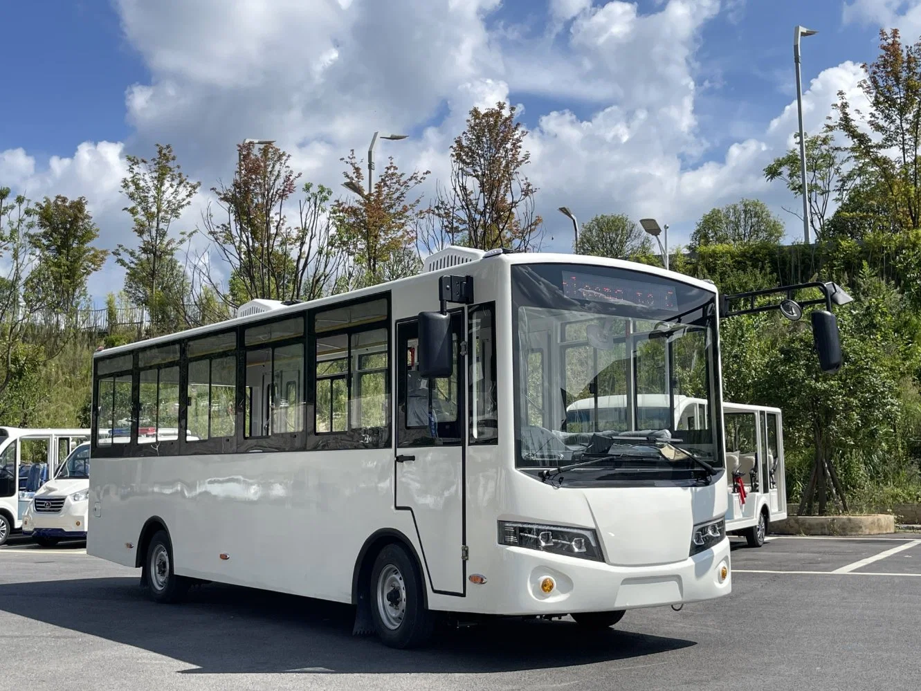 China Manufacture 23 Passagier Rhd Mini Bus Electric Bus (ZH-Legende S)