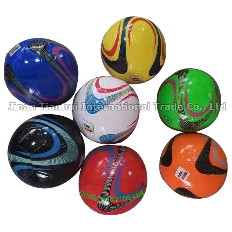 Ballon de football en PVC de bonne qualité pour l'école et l'entraînement