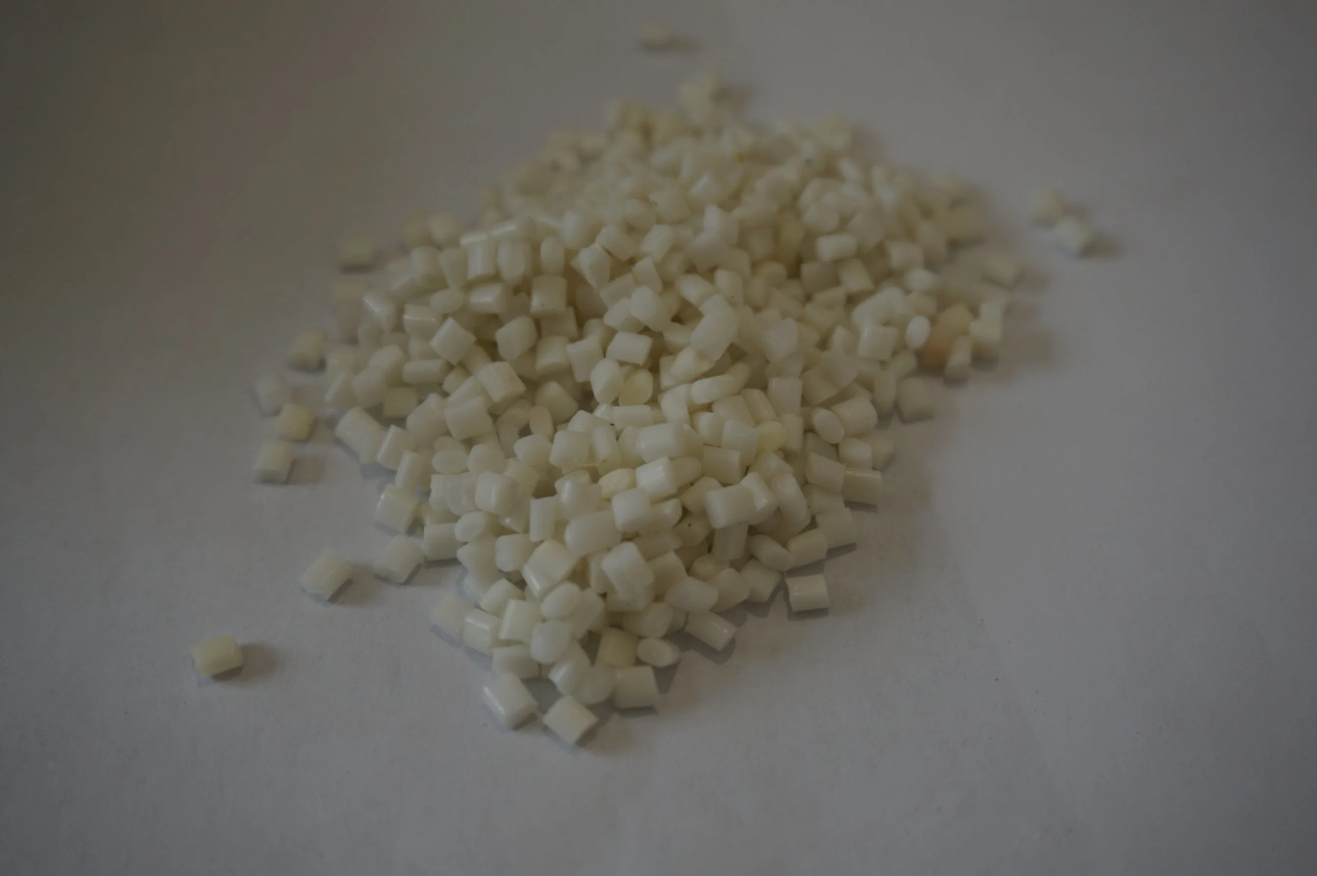 Virgin Pet Granules Factory Supply Pet Chips Polyethylene Terephthalate Pet Resin for Bottle Making