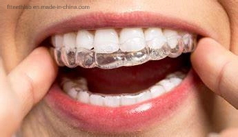 Unsichtbare orthodontische Tabletts hergestellt in China Dental Lab aus Shenzhen China, Die Ihre Unebenen Zähne Ausrichten Können