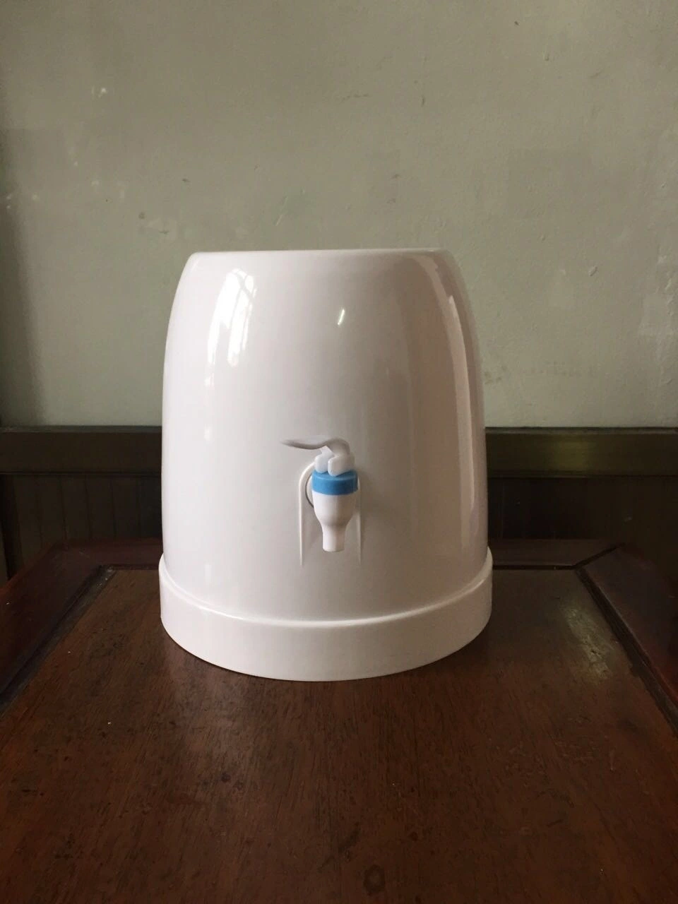Mini Easy Desktop Wasserspender mit gutem Lebensmittelmaterial
