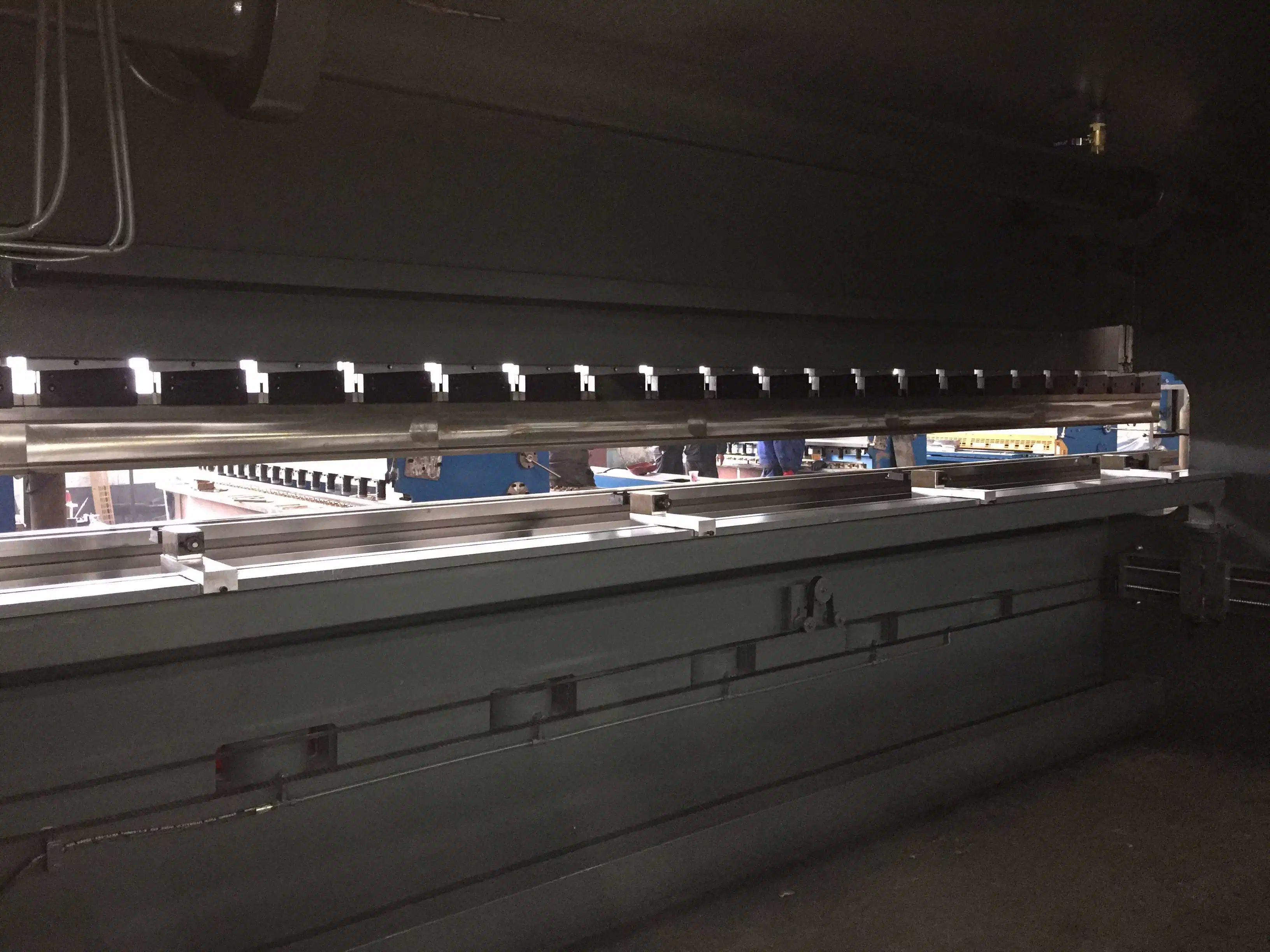La norma Ce Hoston prensa de doblado/máquina de doblado de la placa de la especificación de una famosa marca