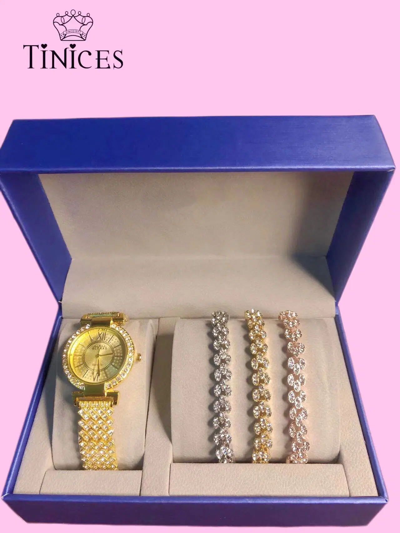 Luxury Diamond Senhoras ver mais 3 Pulseiras Conjunto de Oferta Senhoras assistir mulheres Assista Dom Relógios relógios de luxo jóias Watch Quartz Watch relógio de pulso Conjunto caixa de oferta