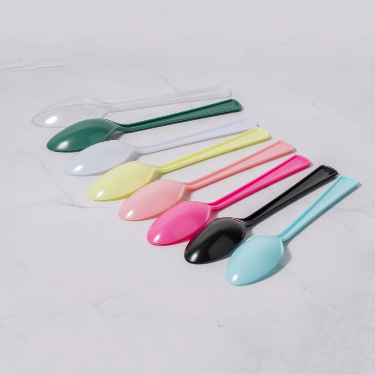 American Style Disposable Plastic Cutlery Colored Spoons (SZ-006)