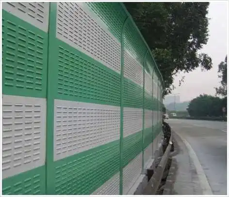Sound Proof Barrier Designs Reduce Noise Fence for Bridge, Railway