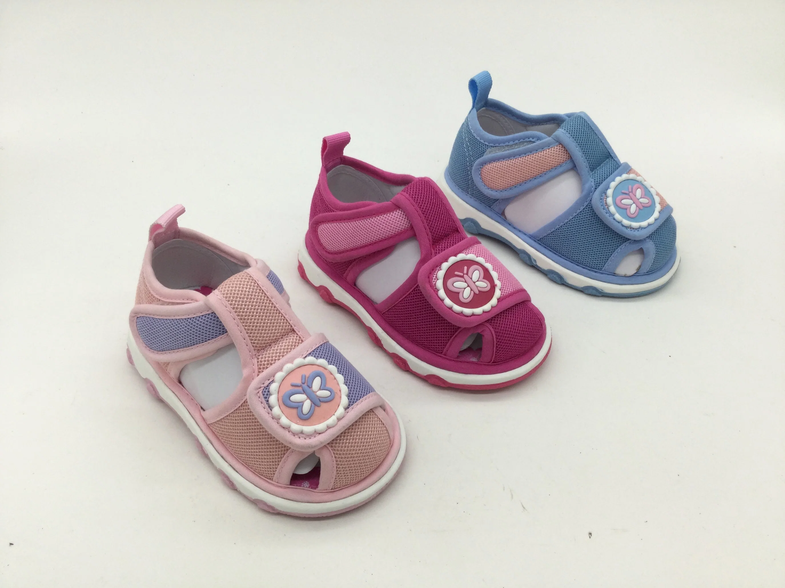 New Fashion Baby Sandal with Whistle Boy Girl Breathable Factory Wholesale/Supplier Sandals