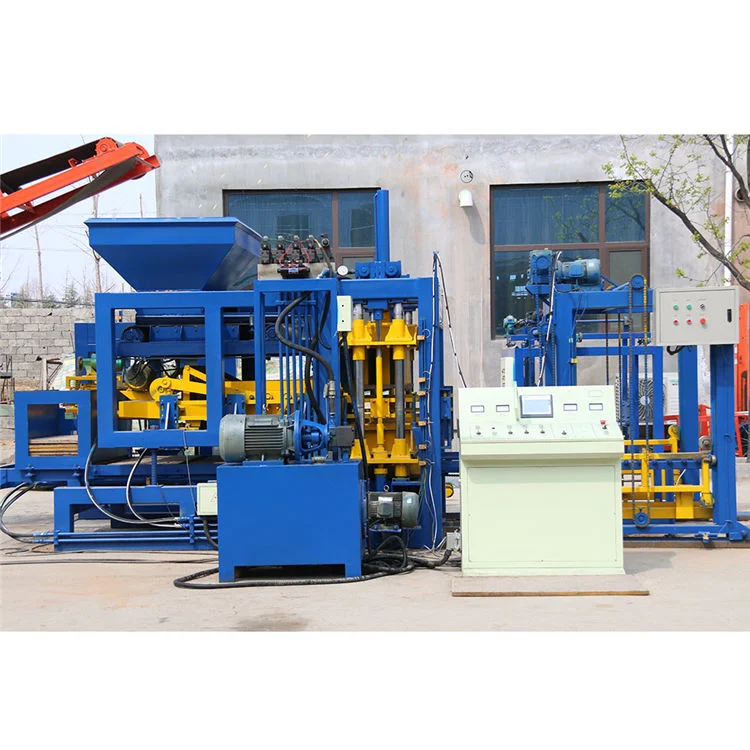 Qt5-15 Concrete Full Automatic Line Interlock Brick Making Machine in Store