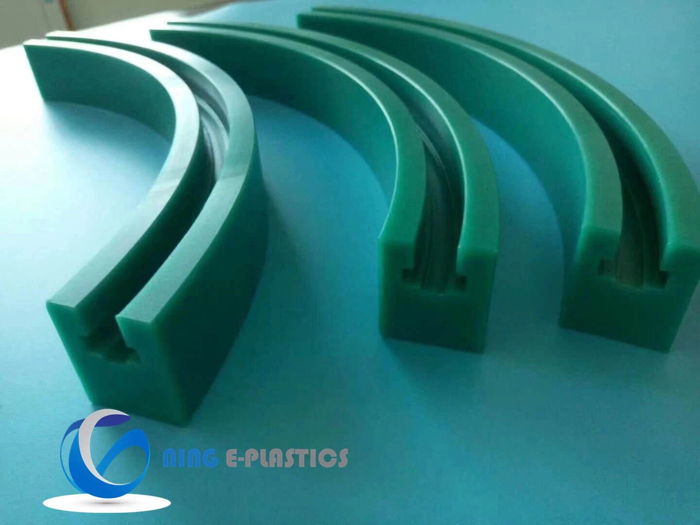 Sliding UHMWPE Conveyor Guide Rails, HDPE Linear Guide Rail