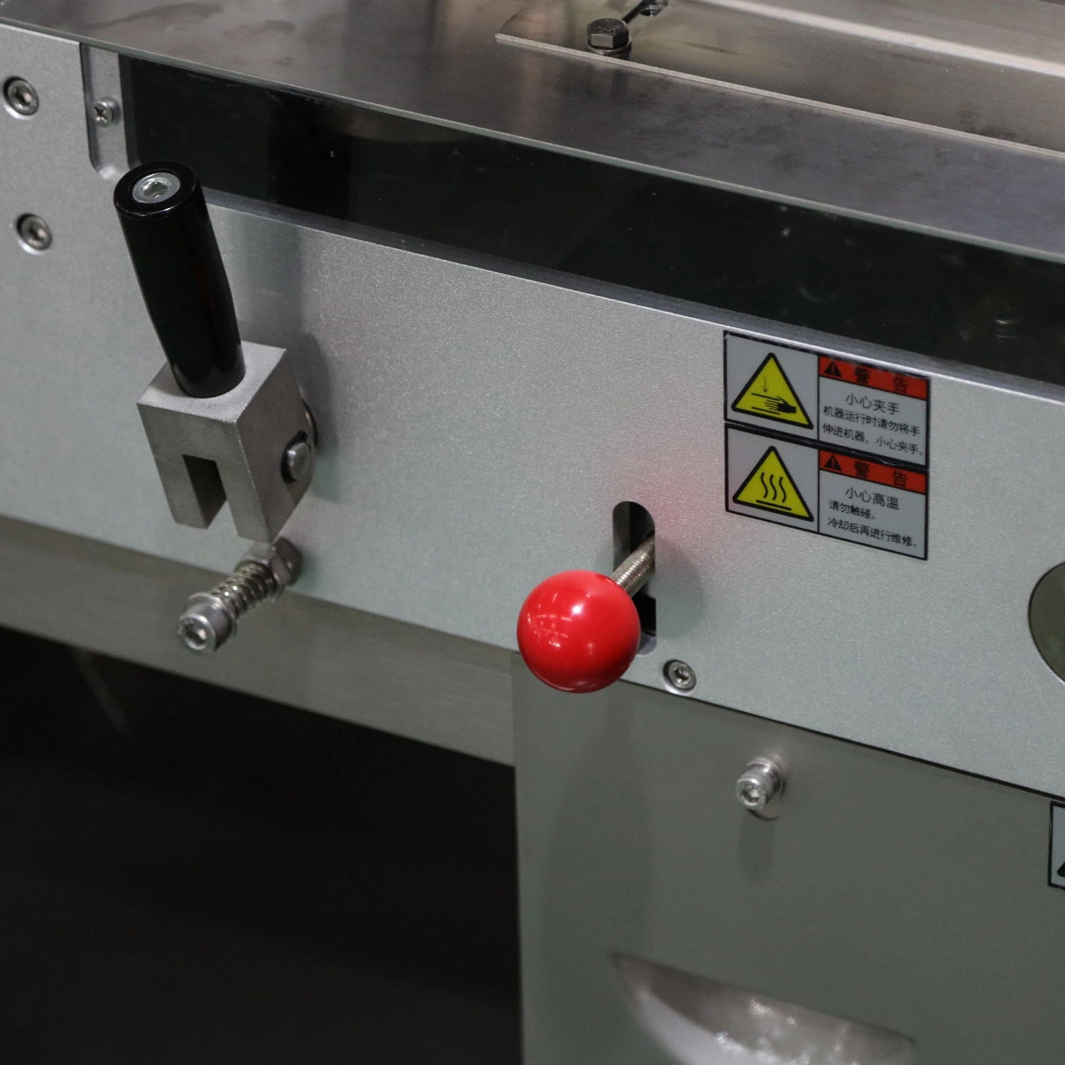 Full Automatic Enrobing Candy Packing Line/Packing Solution