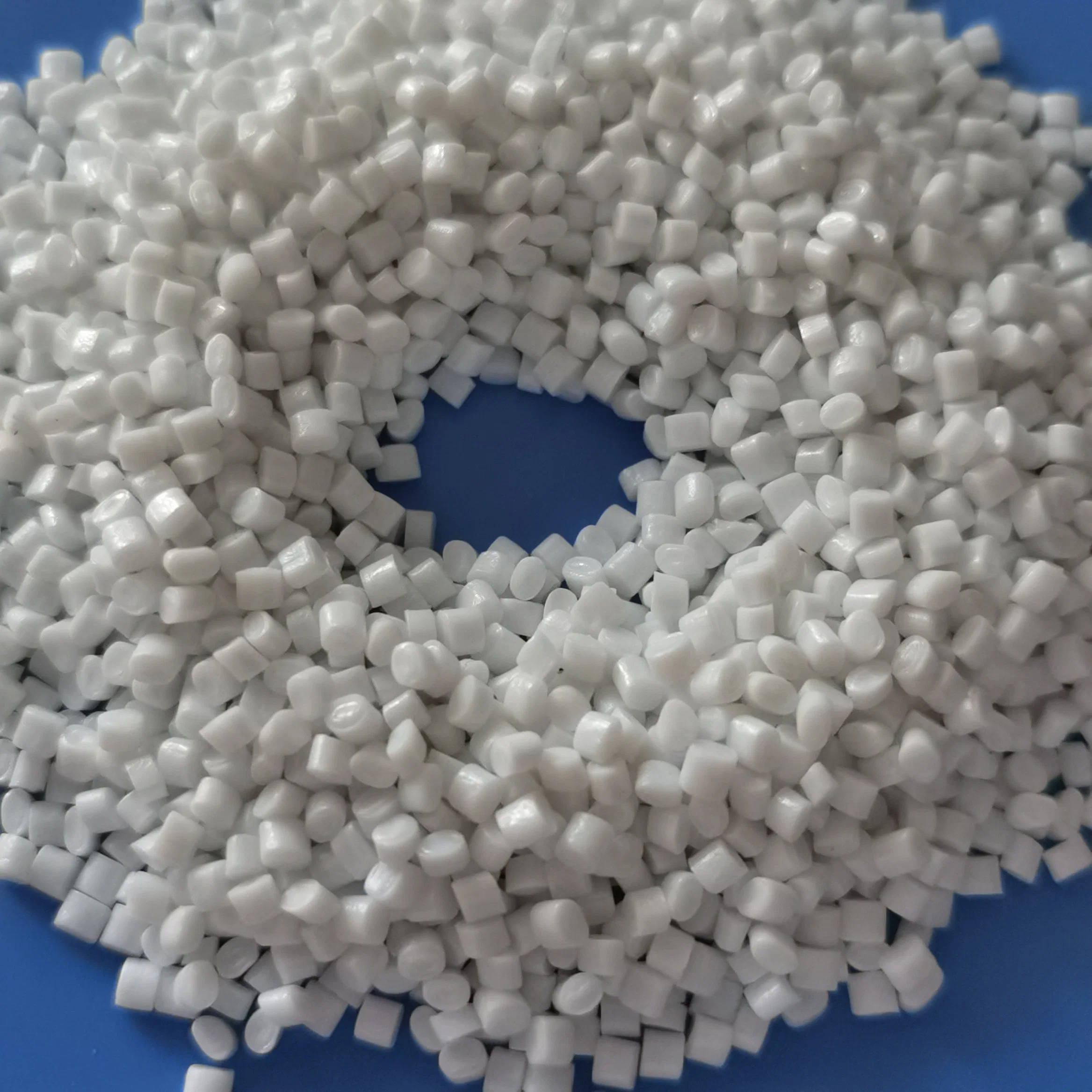 Polyethylene Terephthalate Granules / Pet Resin for Water Bottles