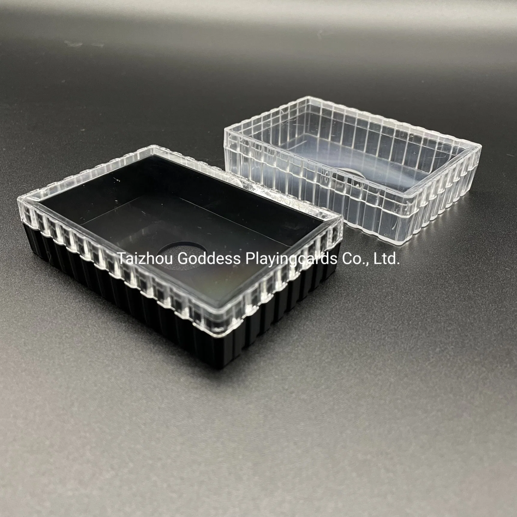 Black and Transparent Porker Game Case Box for Single Deck Playing Cards Wavy Edge for Board Game